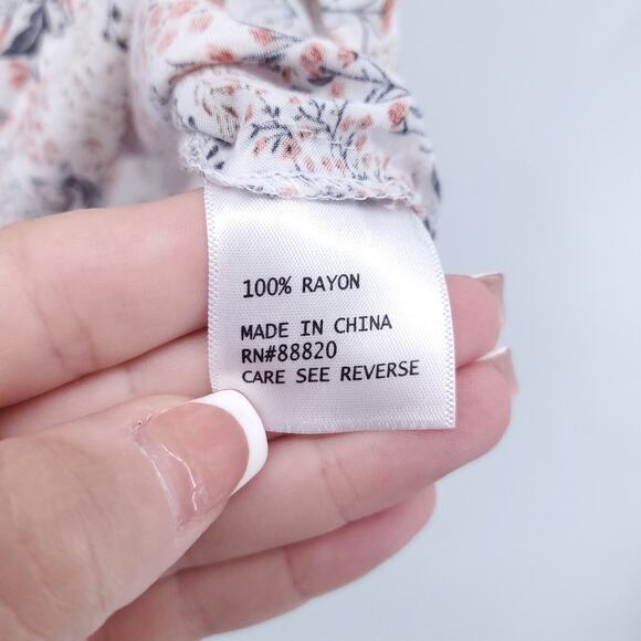 Marina Luna Womens Heritage Cottage Floral Print 100% Rayon Lightweight Blouse M - Picture 5 of 10